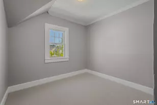 14 W Pleasant St, New London, CT 06320 - Photo 16