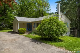 23 Windaway Rd, Bethel, CT 06801 - Photo 2