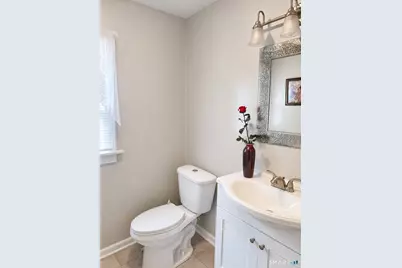 21 Ruby Street, New Haven, CT 06515 - Photo 6