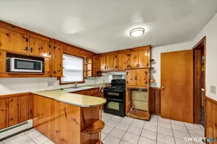 740 Rainbow Rd, Windsor, CT 06095 - Photo 14