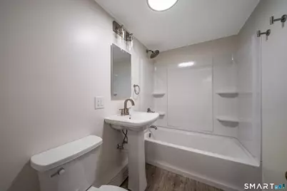 33 Hartford Avenue, Madison, CT 06443 - Photo 18