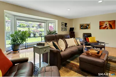 21 Dogwood Drive, Danbury, CT 06811 - Photo 6