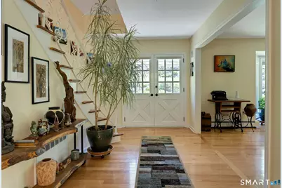 21 Dogwood Drive, Danbury, CT 06811 - Photo 4