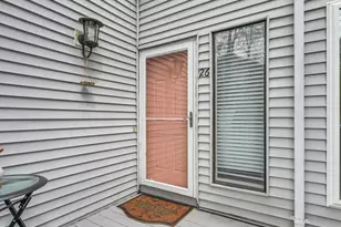 26 Glenview Dr, Cromwell, CT 06416 - Photo 4