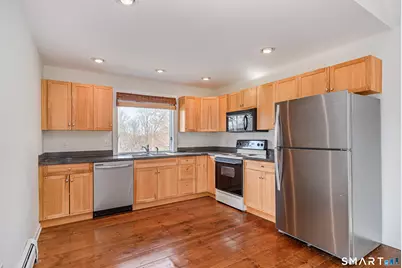 92-C Whisconier Road #C, Brookfield, CT 06804 - Photo 4