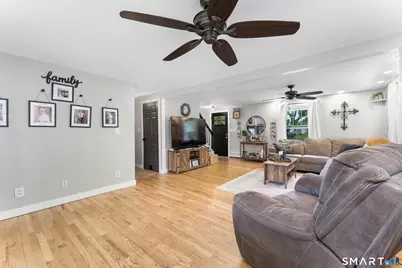 4 Nicholas Drive, East Haven, CT 06512 - Photo 10