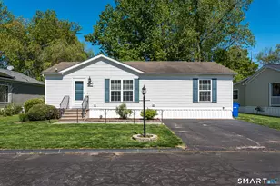 17 Laurel Cir, East Windsor, CT 06088 - Photo 1