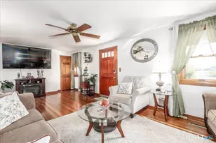 306 Welton St, Hamden, CT 06517 - Photo 6