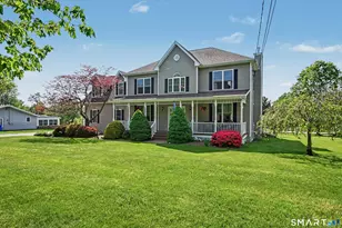 124 Damascus Rd, Branford, CT 06405 - Photo 2