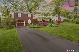 19 Tanglewood Rd, Farmington, CT 06032 - Photo 1