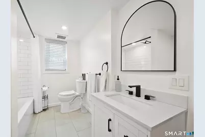 24 Heather Lane, Norwalk, CT 06851 - Photo 20