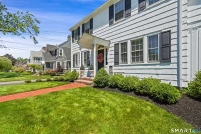 42 Newport Avenue, West Hartford, CT 06107 - Photo 2