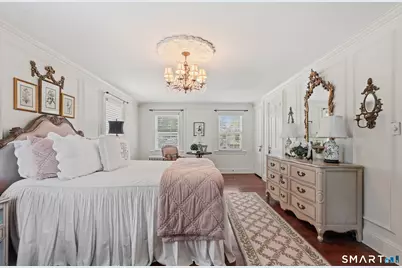 42 Newport Avenue, West Hartford, CT 06107 - Photo 14