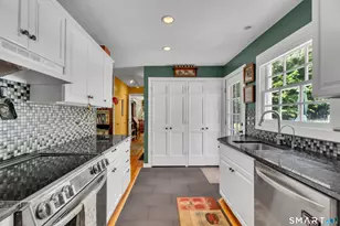 5 N Beech Tree Rd, Brookfield, CT 06804 - Photo 10