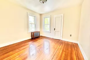 60 Westfield Ave, Bridgeport, CT 06606 - Photo 6