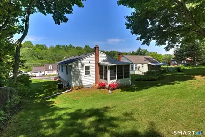 212 Swain Avenue, Meriden, CT 06450 - Photo 12