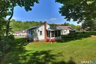 212 Swain Ave, Meriden, CT 06450 - Photo 12