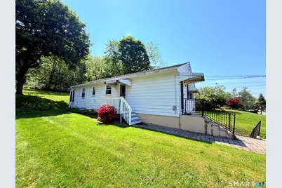 212 Swain Avenue, Meriden, CT 06450 - Photo 2