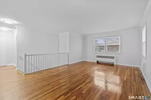 18 Hamilton Ct, Stamford, CT 06902 - Photo 4