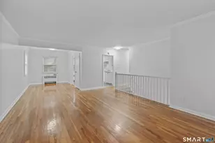 18 Hamilton Ct, Stamford, CT 06902 - Photo 2