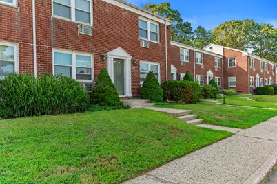 28 Hamilton Court #D, Stamford, CT 06902 - Photo 16