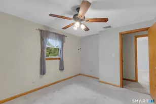 102 Wayne Ln, Meriden, CT 06450 - Photo 18
