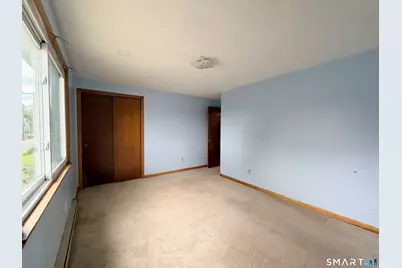 398 Wilson Street, Waterbury, CT 06708 - Photo 10