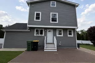 560 Old Town Rd, Trumbull, CT 06611 - Photo 24