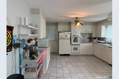 12 Bliss Avenue, Hamden, CT 06517 - Photo 8