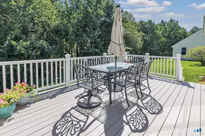 2125 Cutspring Road, Stratford, CT 06614 - Photo 26