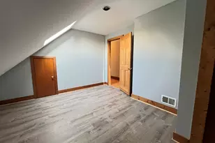 553 Townsend Ave, New Haven, CT 06512 - Photo 12