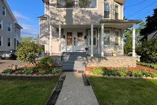 553 Townsend Ave, New Haven, CT 06512 - Photo 1