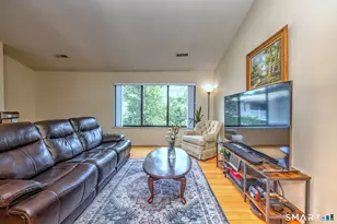 43 Lawson Ln, Ridgefield, CT 06877 - Photo 6