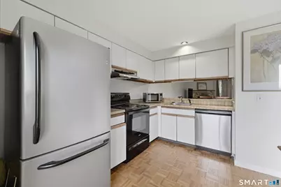61 Greenview Drive #61, Rocky Hill, CT 06067 - Photo 10
