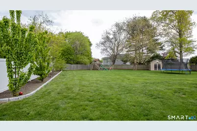 20 Twin Oaks Terrace, Milford, CT 06460 - Photo 6