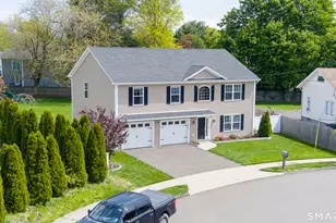 20 Twin Oaks Terrace, Milford, CT 06460 - Photo 2