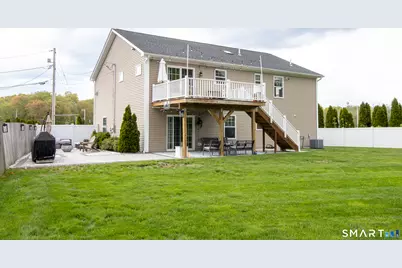 20 Twin Oaks Terrace, Milford, CT 06460 - Photo 4
