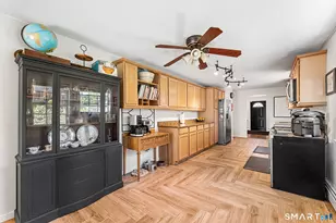 46 Pearl St, Norwich, CT 06360 - Photo 10