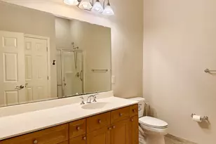 1 King Philip Dr, West Hartford, CT 06117 - Photo 18