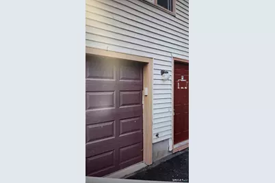 18 Allen Court #F, Meriden, CT 06451 - Photo 2