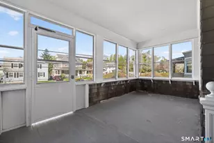 314 Ocean Ave, New London, CT 06320 - Photo 38