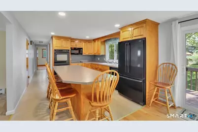 36 Redcoat Lane, Farmington, CT 06085 - Photo 4