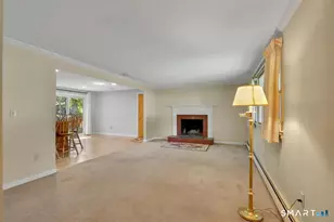 36 Red Coat Ln, Farmington, CT 06085 - Photo 10
