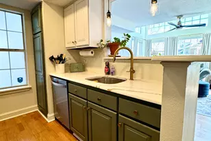 248 Carriage Crossing Ln, Middletown, CT 06457 - Photo 12