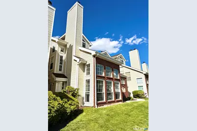 248 Carriage Crossing Lane #248, Middletown, CT 06457 - Photo 4