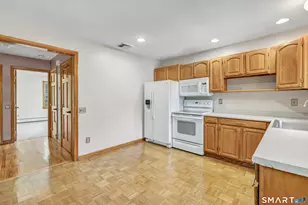 5B Saxony Dr, Monroe, CT 06468 - Photo 10