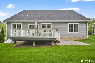 21 Tanglewood Dr, Somers, CT 06071 - Photo 4