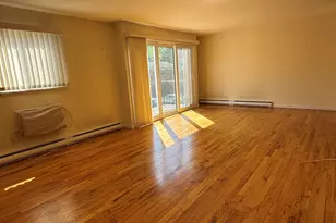 1660 Farmington Ave, Farmington, CT 06085 - Photo 4