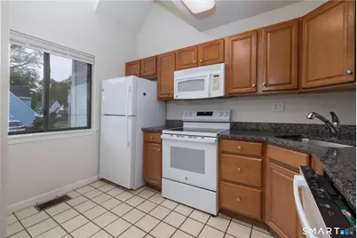 7 Lilac Lane #7, Farmington, CT 06032 - Photo 10