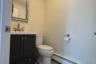 38 Grey Ledge Dr, Guilford, CT 06437 - Photo 16
